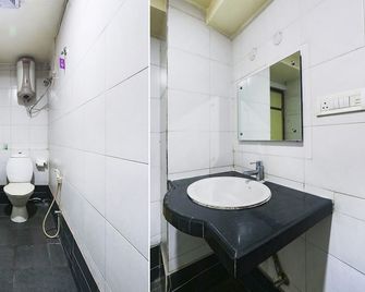 Fabhotel Royal Residency II - Hyderabad - Baño