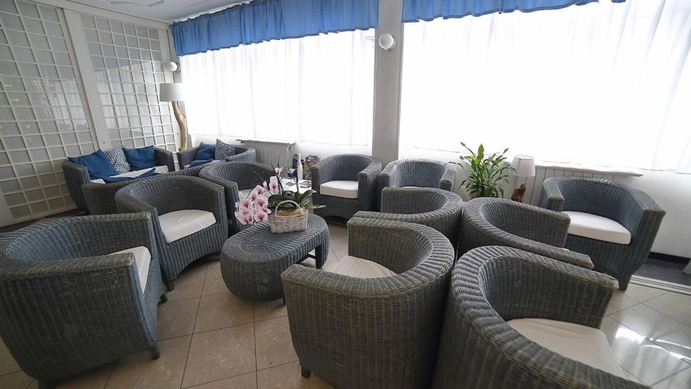 هوتل فيلا روزا