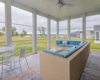 2728 Harbor Court - Delavan - Huiskamer