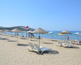 The Palm Club Apart Otel - Kusadasi - Playa