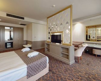 جراند ثيرمال ريزورت هوتل آند سبا - يالوفا - غرفة نوم