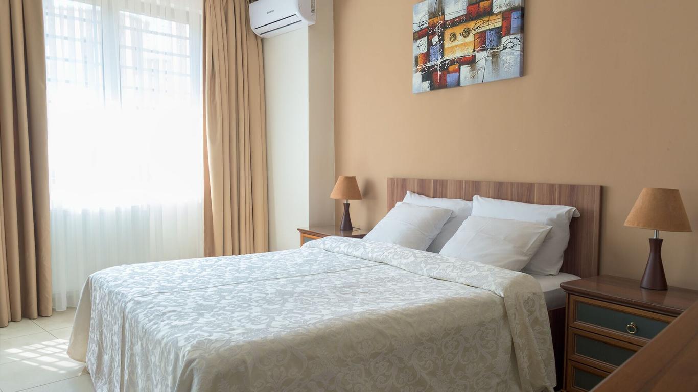Maxxy Apartments