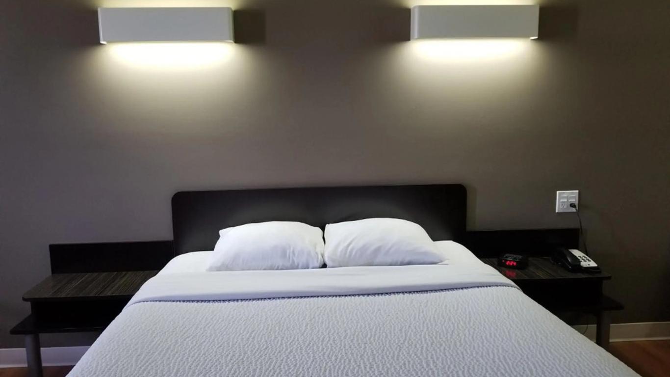 Joys Inn Innisfail, Ab