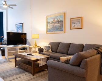 Royal Dalhousie - Québec City - Living room