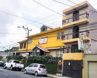 Beautiful Caribbean Apartment with capacity for 4 people - San Pedro - Edificio