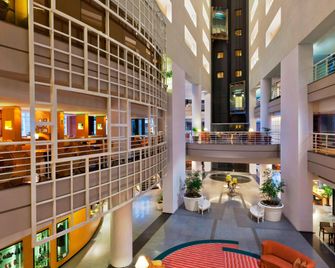 Sheraton Mar del Plata Hotel - מאר דל פלטה - לובי