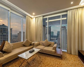 皇冠玫瑰飯店 - 利雅德 - 客廳