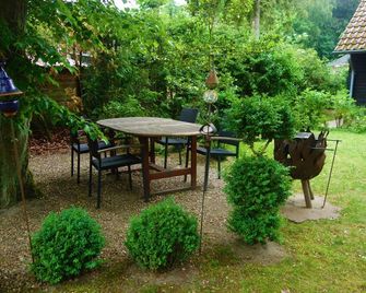 Ferienhaus Fontane - Undeloh - Patio