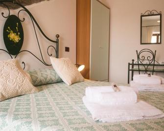 Agriturismo Finagliosu - Palmadula - Habitación