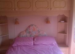 Caravan by Sea - Pwllheli - Slaapkamer