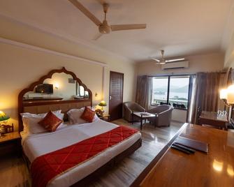 Hotel Hilltop Palace - Udaipur - Slaapkamer