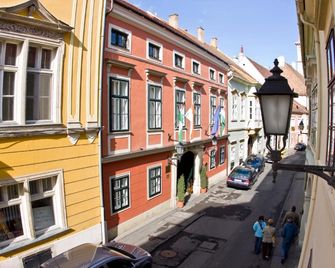 Hotel Wollner - Sopron - Utomhus