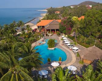 Victoria Phan Thiet Beach Resort & Spa - Phan Thiet - Pool