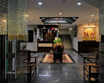 Baan Suksiri Hotel - Hua Hin - Lobby