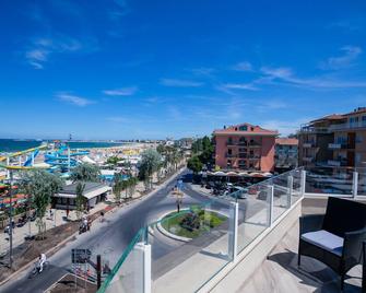 Hotel Gabbiano - Rimini - Balkon