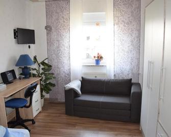 Gemuetliche Ferienwohnung - Remscheid - Wohnzimmer