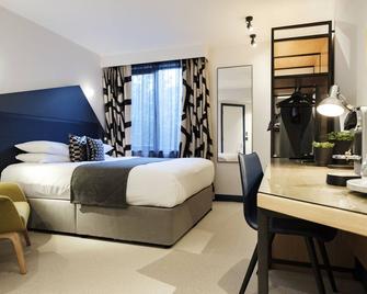 The Fox & Goose Hotel - London - Bedroom