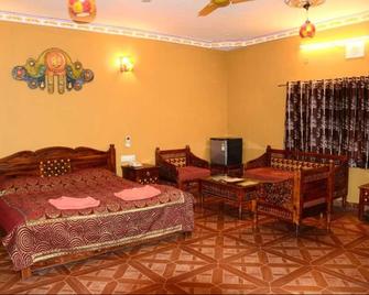 Nakhrali Dhani Resort - Indore - Chambre