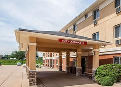 Hotels In Moline From R602 Night Search On Kayak