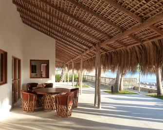 unplug, refresh, relax - Los Barriles - Patio