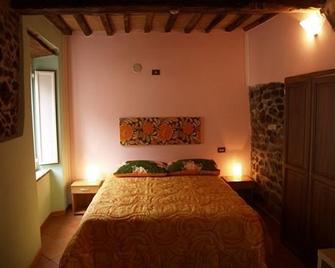 In Castello - Gallicano - Camera da letto