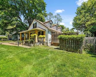 1255 Ashbridge, West Chester, Pa - West Chester - Building