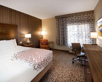 La Quinta Inn & Suites by Wyndham Durango - Durango - Bedroom