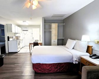Okanagan Seasons Resort - קלונה - חדר שינה