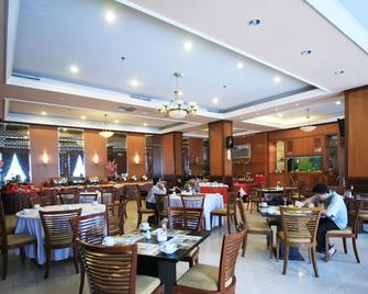 هوتل باسيفيك باليكابابان - باليكبابان - مطعم