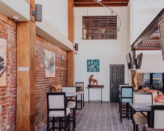 Hotel Dunn Inn - San José - Restaurant