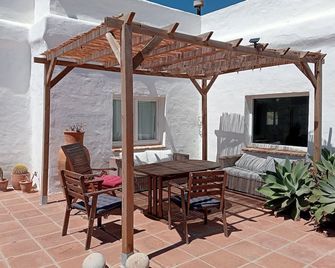 Villa Costa Tarifa sea view with views to Africa - Tarifa - Innenhof