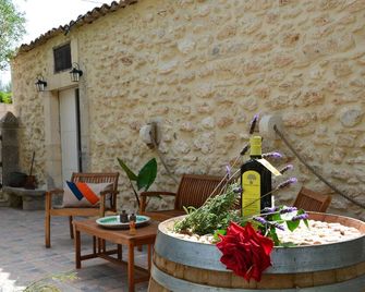 Exlusive Pool Villa - Cascina Relais - Comiso - Patio
