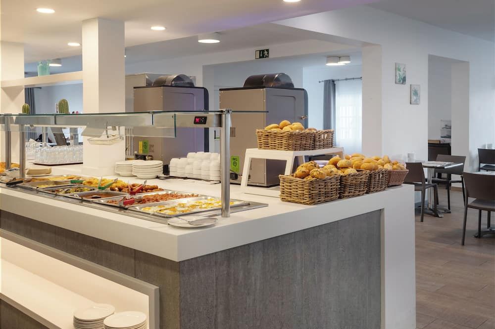 Ereza Apartamentos Los Hibiscos - Puerto del Carmen - Buffet
