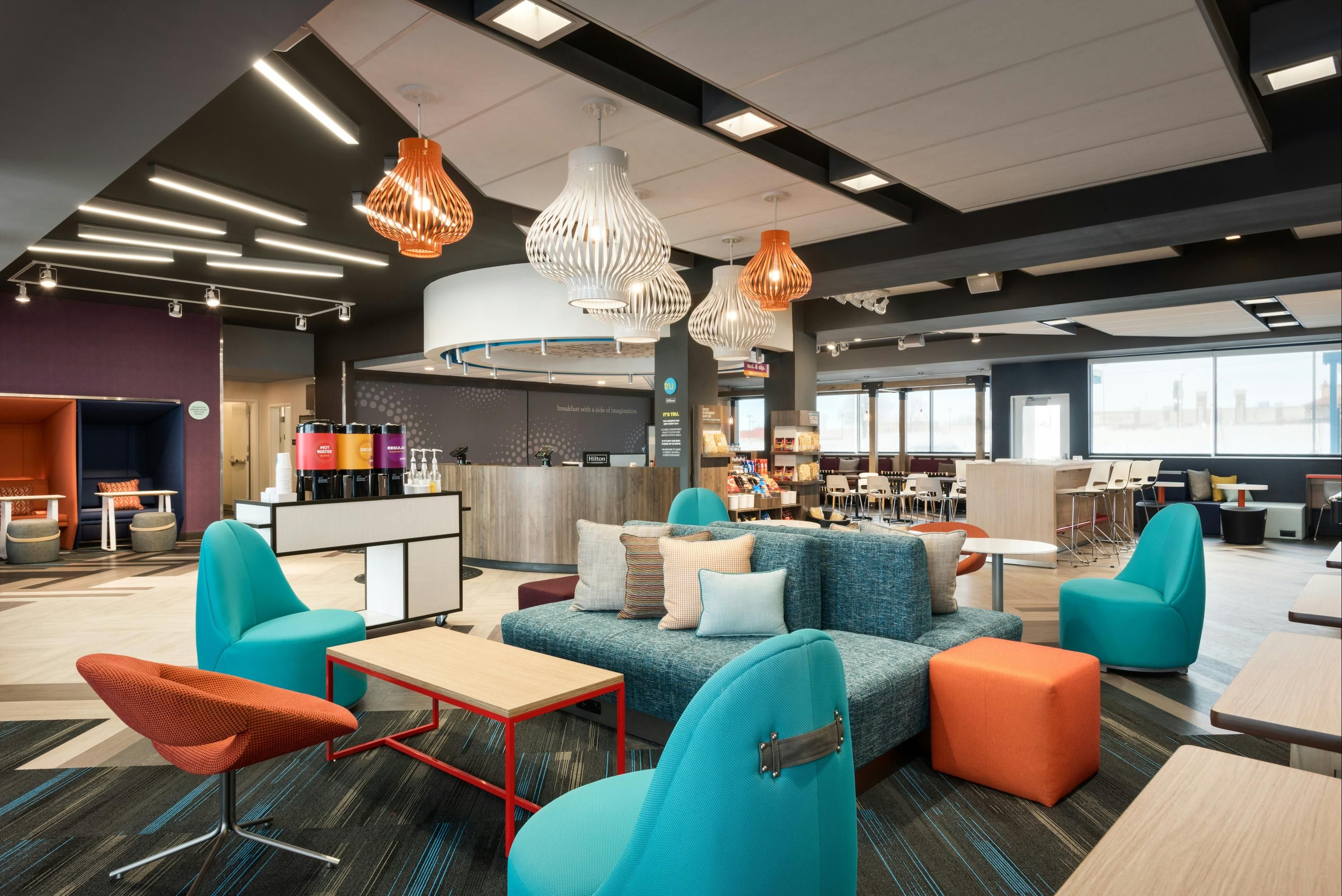 Tru by Hilton Cedar Rapids Westdale - Cedar Rapids - Lounge
