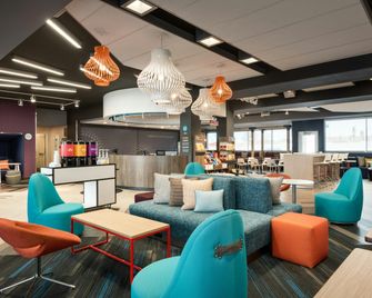 Tru by Hilton Cedar Rapids Westdale - Cedar Rapids - Lounge
