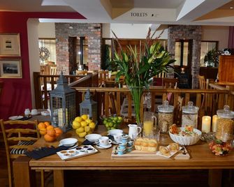 The Birley Arms Hotel - Preston - Buffet