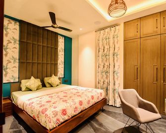 Fully Smart Automated Luxury Home - Jaipur - Schlafzimmer