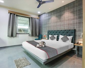 Hotel Stay Inn near Bhiwandi Thane Railway Station - Bhiwandi - Habitación