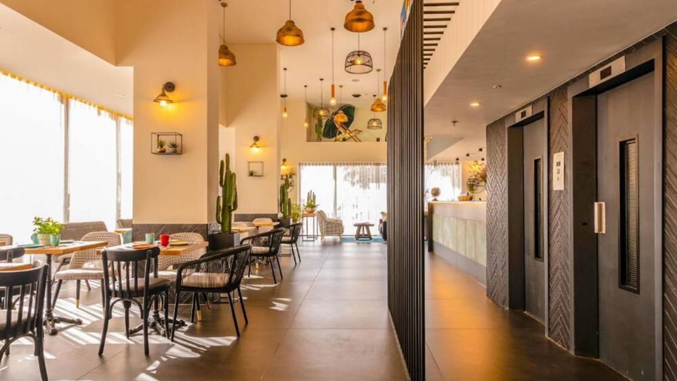 Roxon Sea Sand Bat Yam