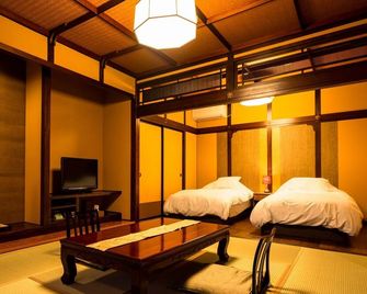 Toeikan - Shibata - Spa