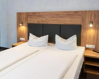 Hotel Fischertor - Augsburg - Bedroom