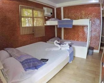 Joaquinn's Bed and Breakfast - El Nido