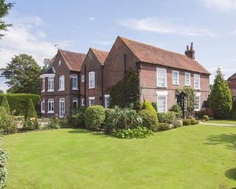 Newtown House Hotel - Hayling Island - Gebäude