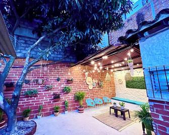 Spring Hostel - Medellín - Patio