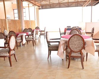 Easy View Hotel - Mbarara - Restaurante