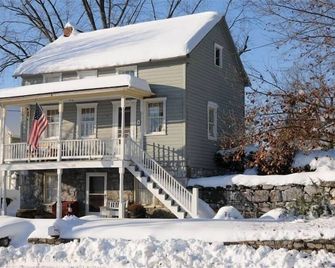 Sharpsburg Retreat--Civil War Home Near Antietam Battlefield, C&O Canal Towpath - Sharpsburg - Building