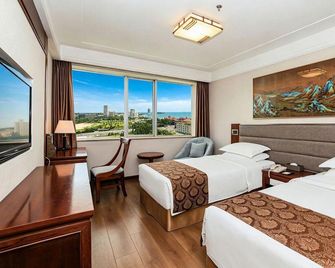 Qingdao Huanghai Hotel - Qingdao - Bedroom