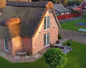 Kleine Auszeit, Deutschland - Wischhafen - Edificio