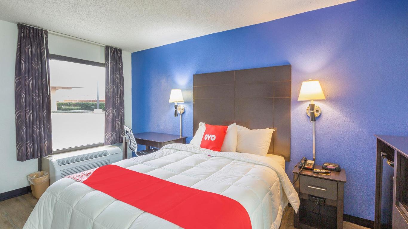 OYO Hotel Baton Rouge Mid City