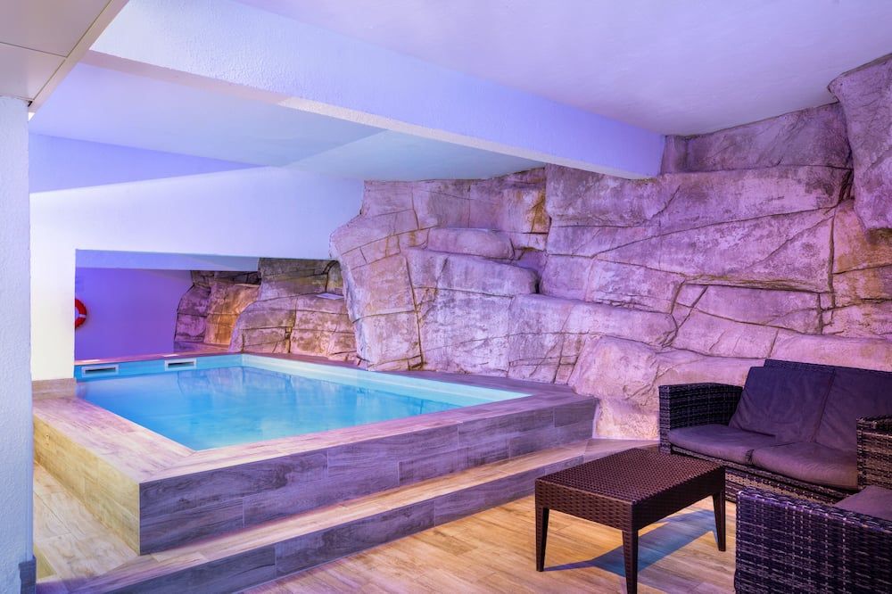 Sowell Residences New Chastillon